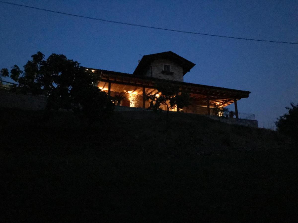 Le Lanterne Bed & Breakfast Villa dʼAlmè Екстериор снимка