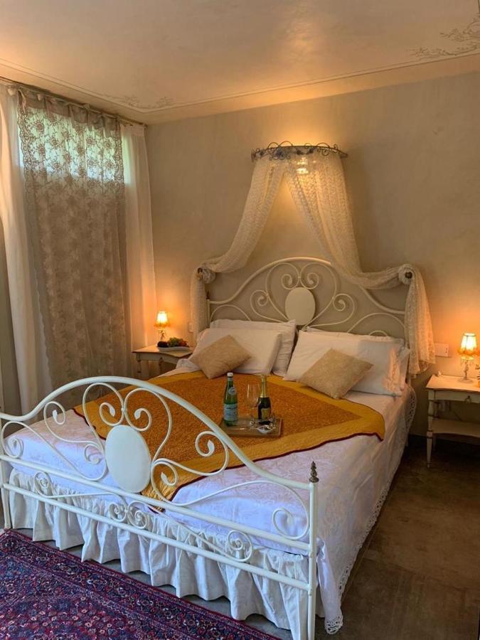 Le Lanterne Bed & Breakfast Villa dʼAlmè Екстериор снимка